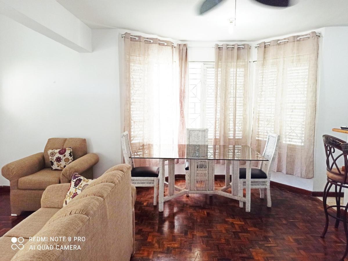 Columbus Heights Apt 26 F Очо-Ріос Екстер'єр фото